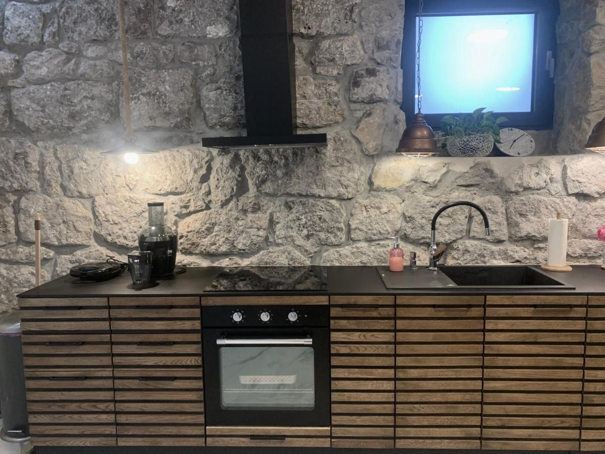 Artspace Location-Opatija-3 Bedroom House With Rooftop Garden By Beach Екстер'єр фото